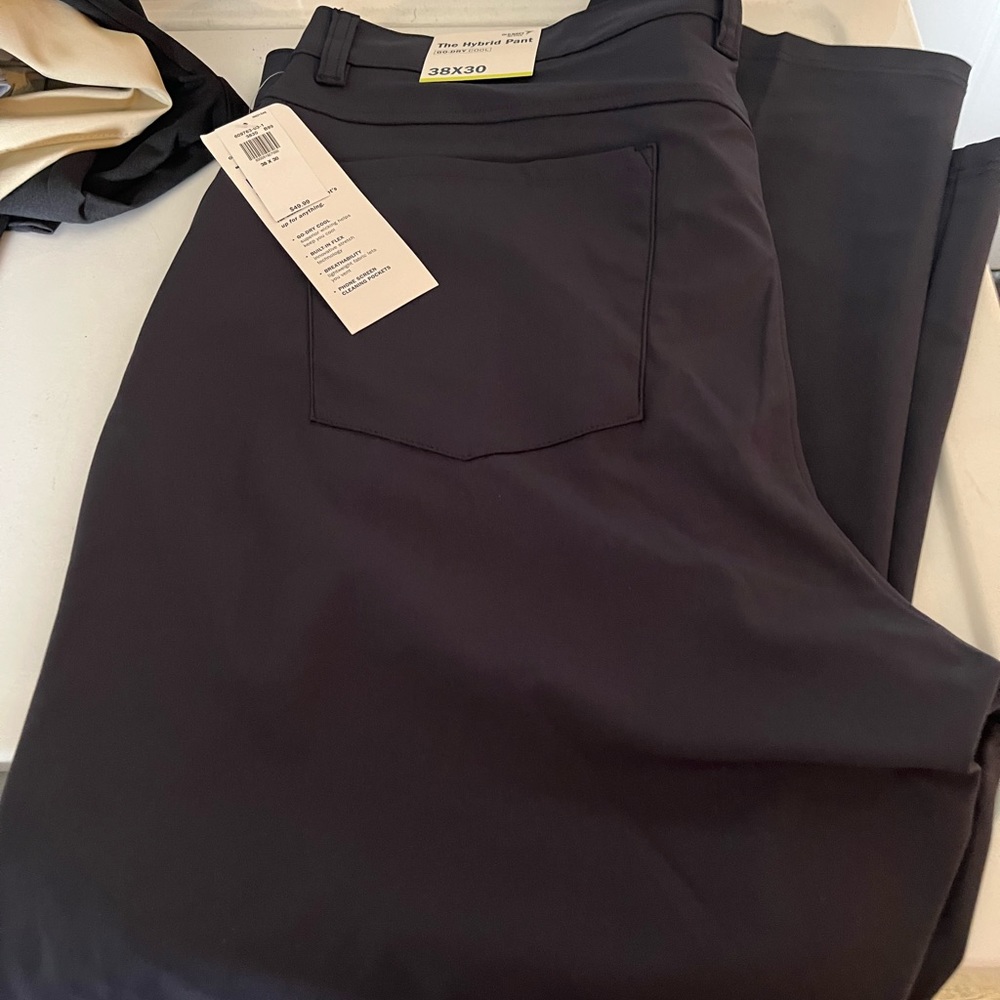 Old Navy men’s size 38x30 brand new